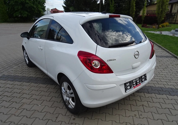 Opel Corsa cena 23900 przebieg: 130000, rok produkcji 2014 z Chodecz małe 497